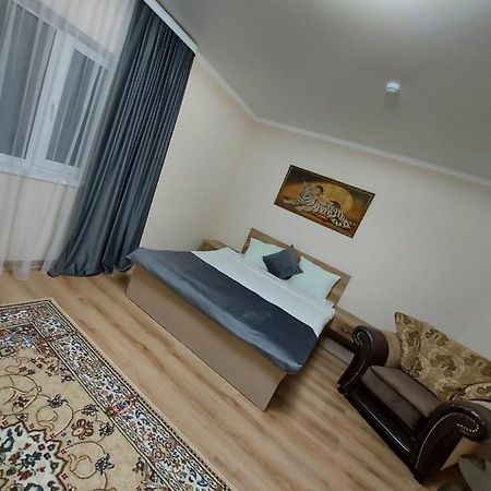 Hotel Дар-Ай Kostanái Exterior foto