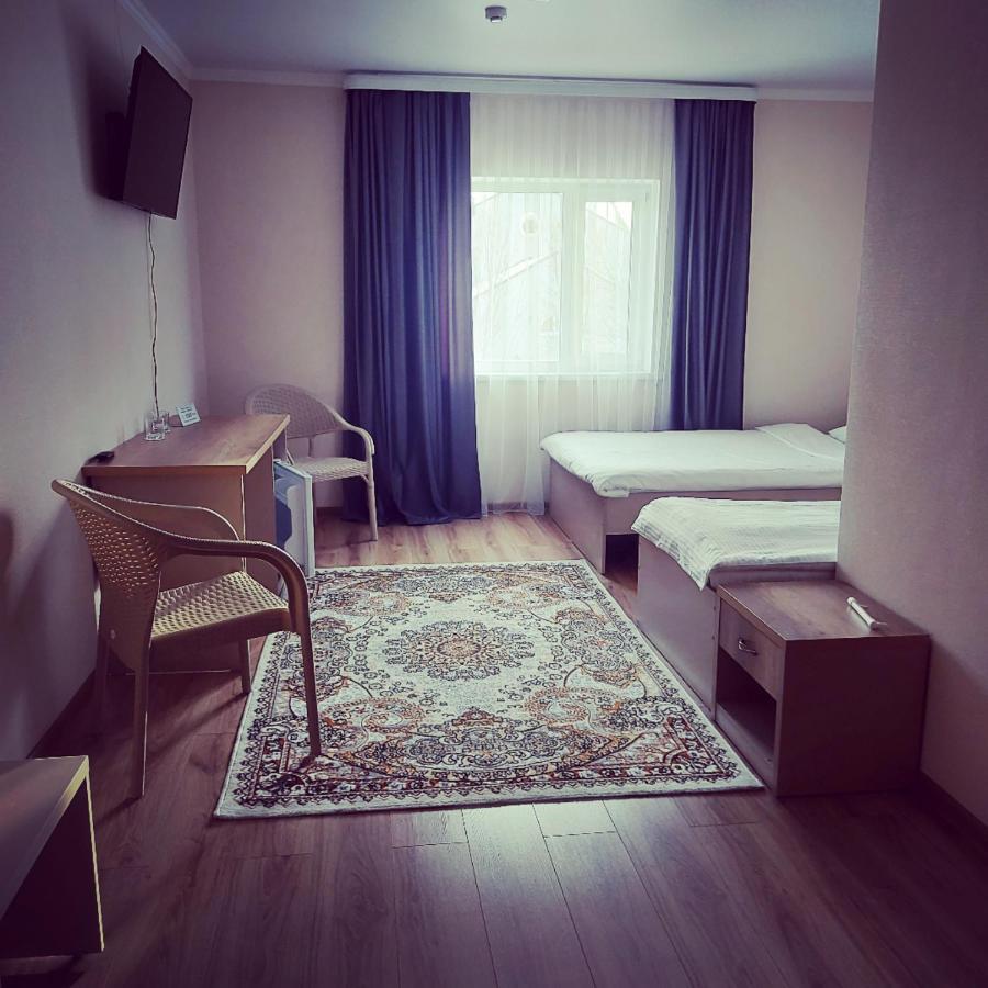 Hotel Дар-Ай Kostanái Exterior foto