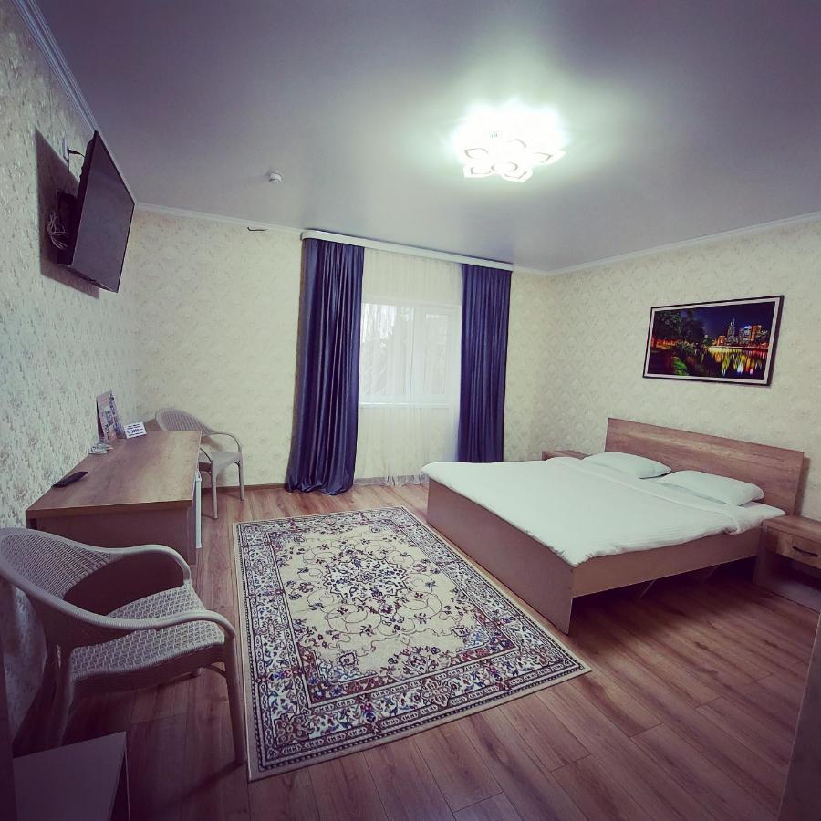 Hotel Дар-Ай Kostanái Exterior foto